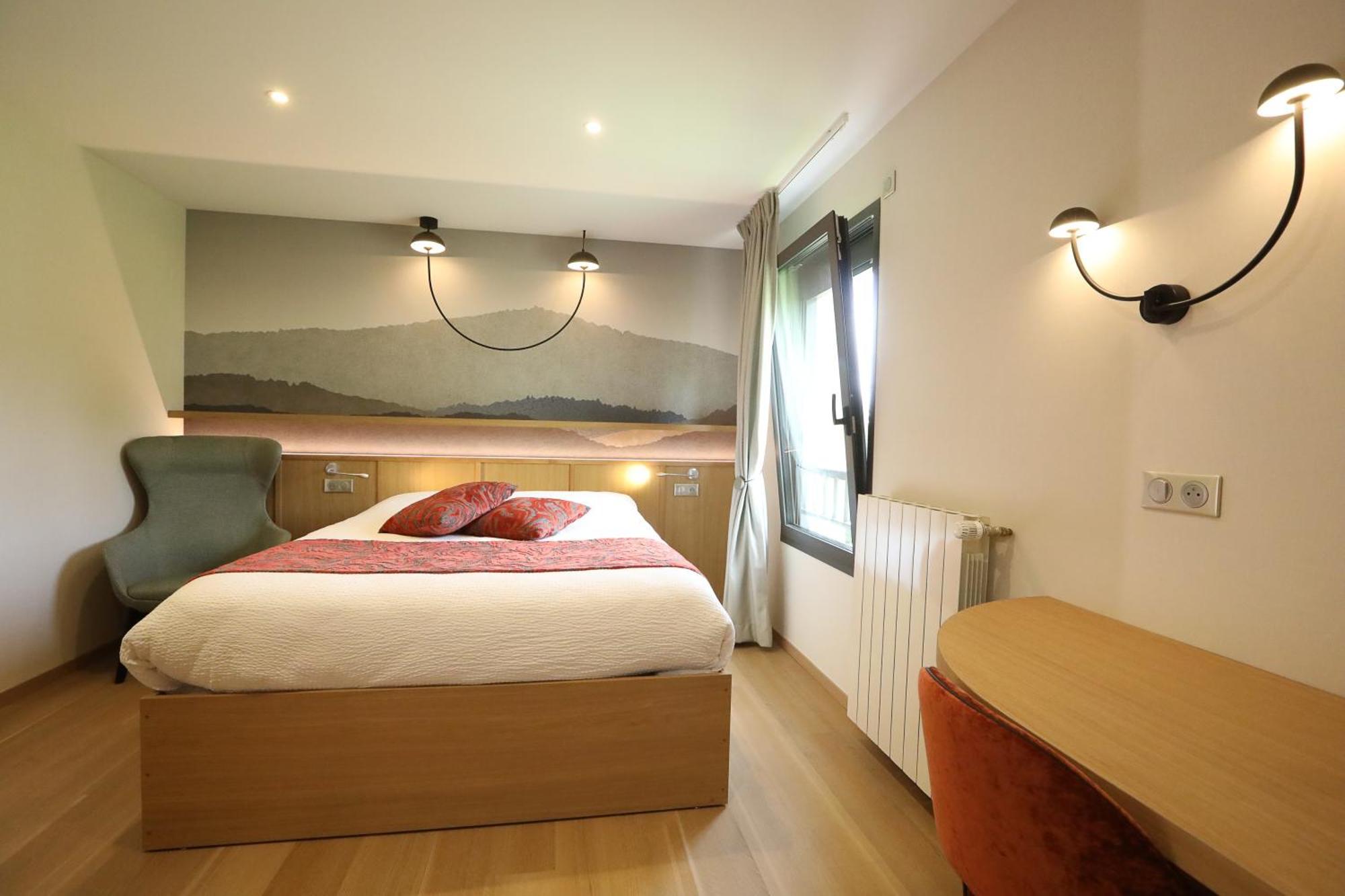 Logis Hotel Spa Restaurant Le Provence Lanarce Экстерьер фото