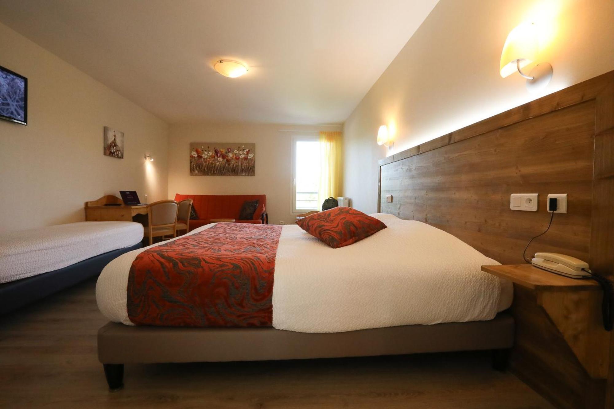 Logis Hotel Spa Restaurant Le Provence Lanarce Экстерьер фото
