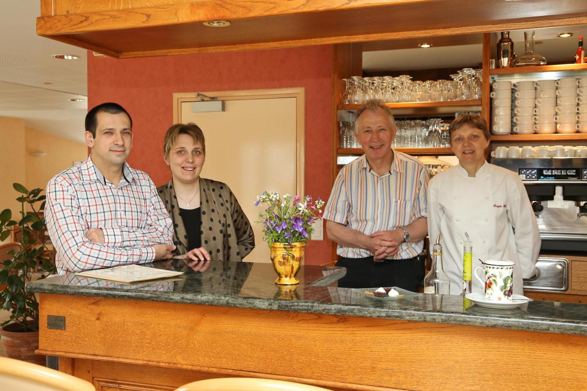 Logis Hotel Spa Restaurant Le Provence Lanarce Экстерьер фото